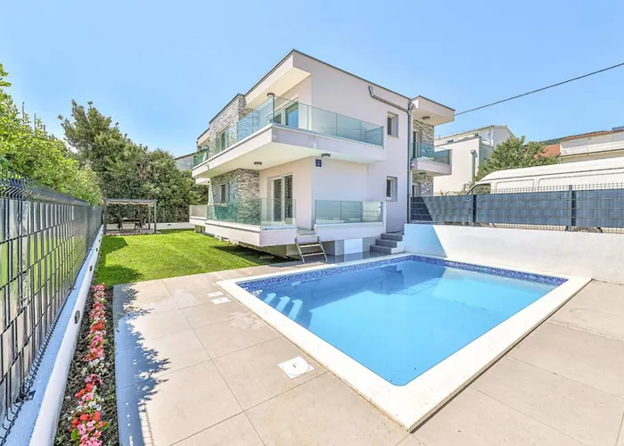 Villa Irena Kastela